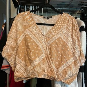 BRAND NEW Women’s Top